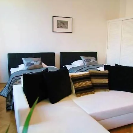 Old Town Square Premium 4* Praga