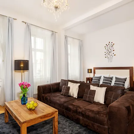 Appart hôtel Old Town Square Premium 4*