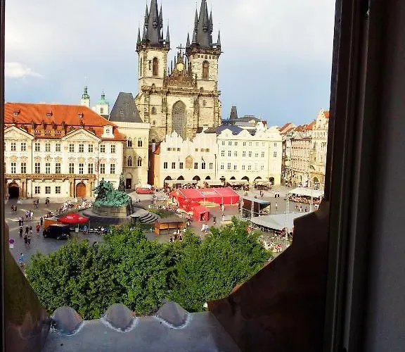 Old Town Square Premium Appart hôtel 4*