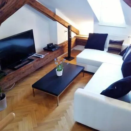 Old Town Square Premium Residence Aparthotel 4*